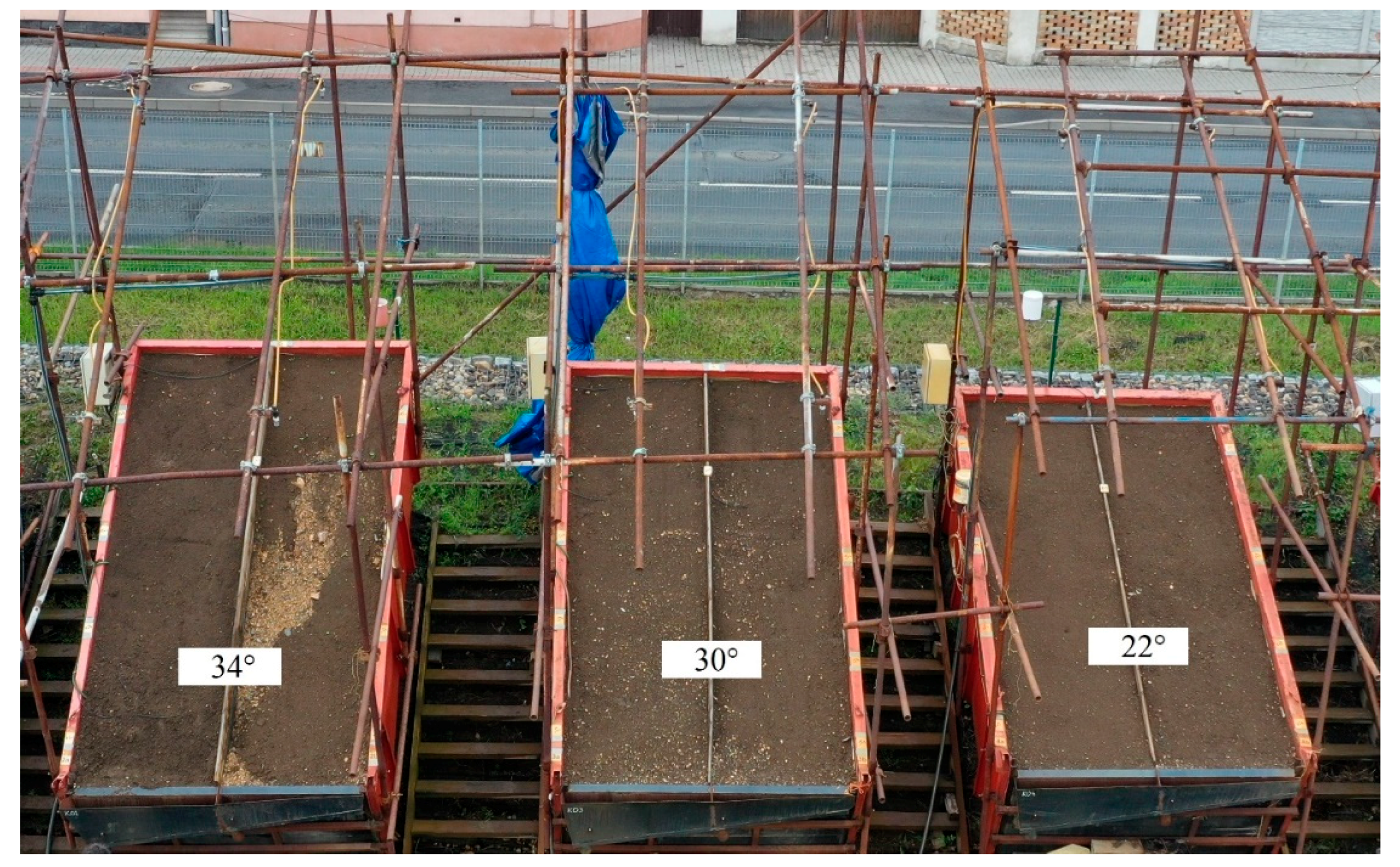 Applied Sciences | Free Full-Text | Aggregate and Particle Size  Distribution of the Soil Sediment Eroded on Steep Artificial Slopes