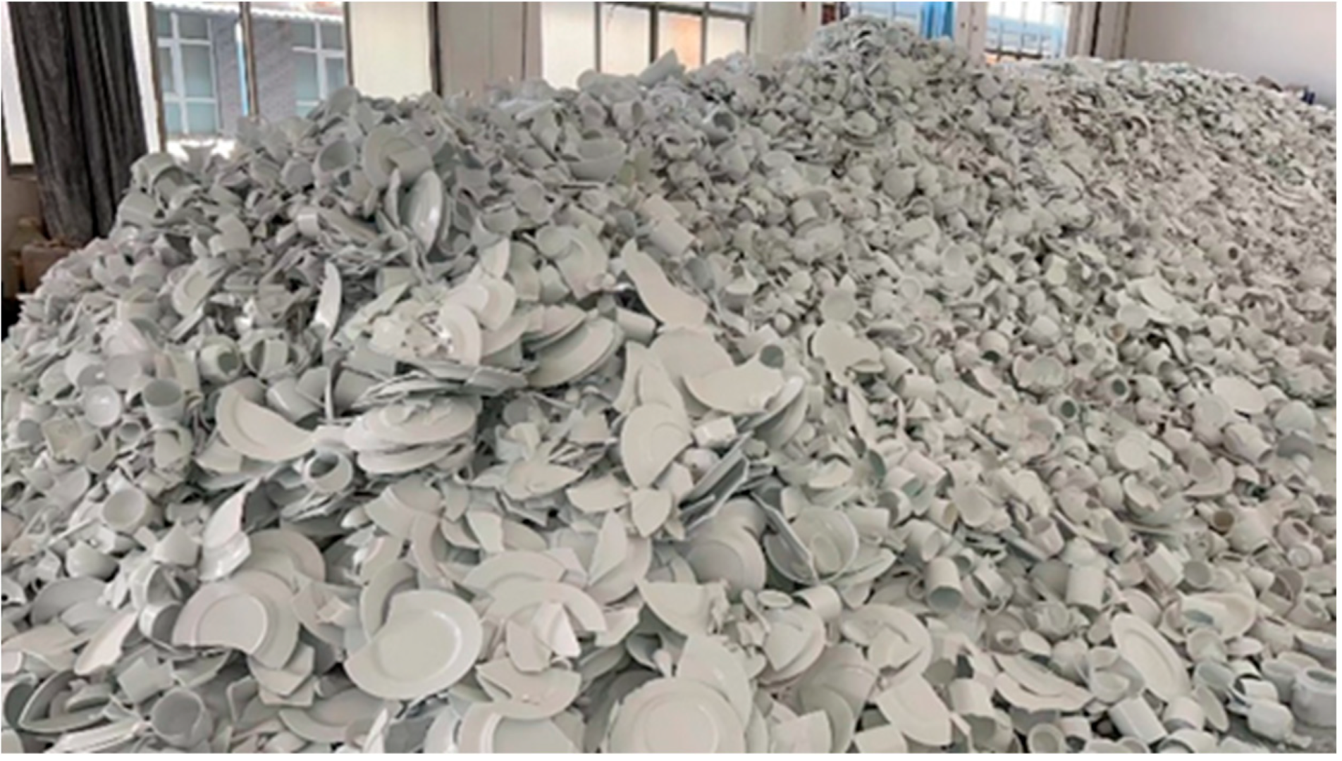 China Wear-resistant Ceramic Glue For Mines, Cement Plants And